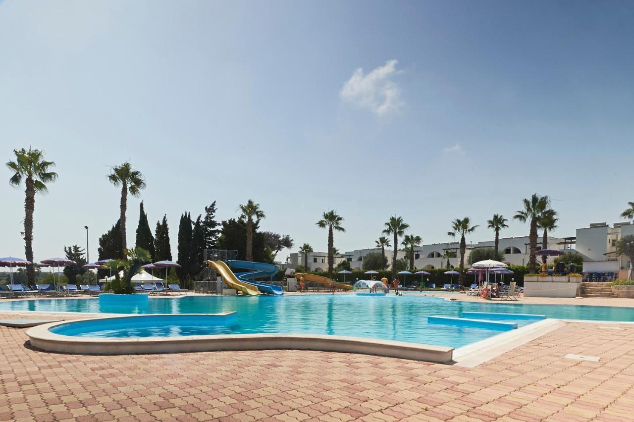 Alba Azzurra - Cdshotels Torre dell'Orso Dış mekan fotoğraf