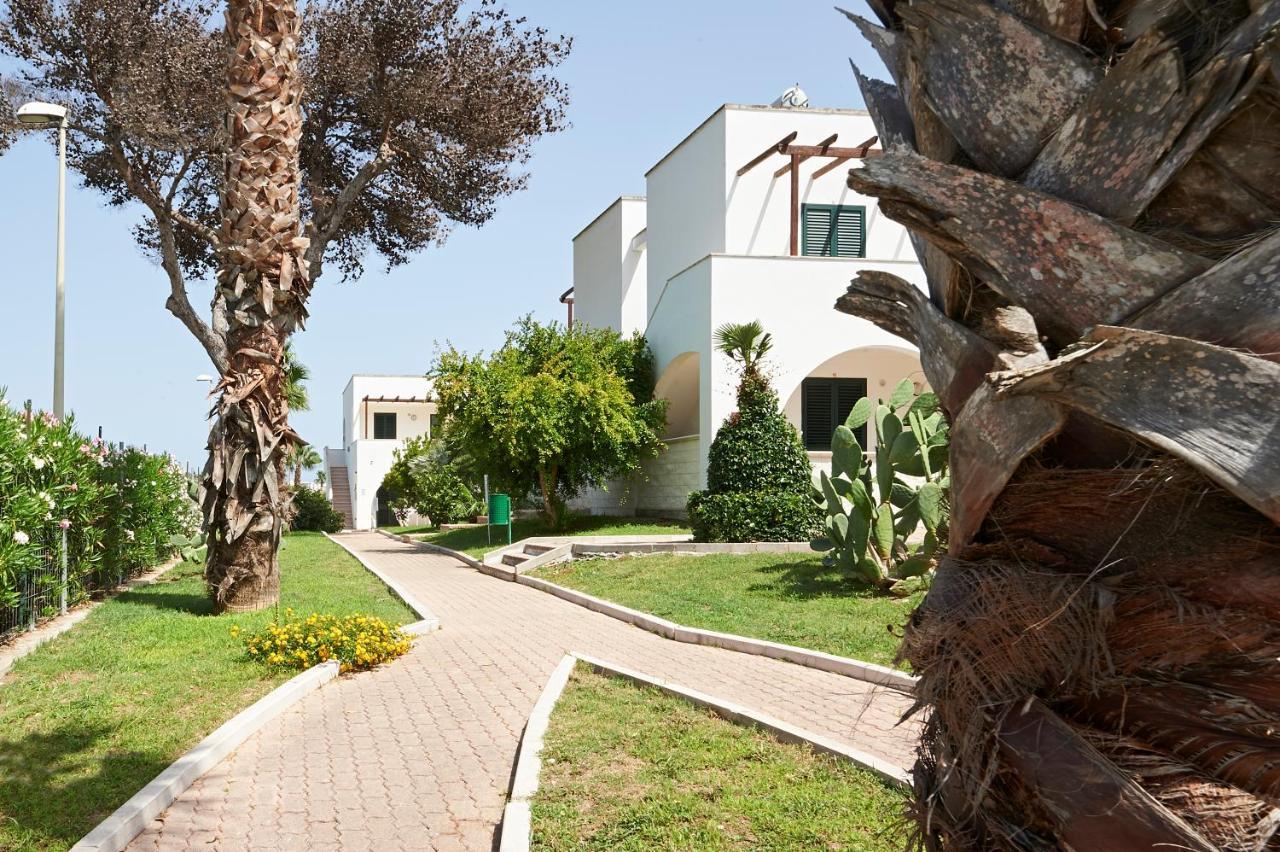 Alba Azzurra - Cdshotels Torre dell'Orso Dış mekan fotoğraf