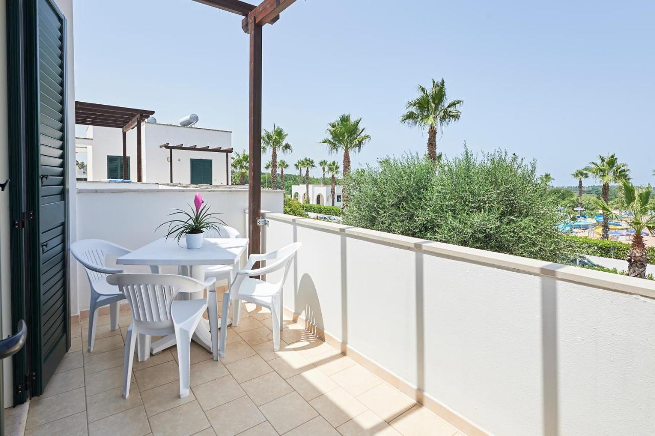 Alba Azzurra - Cdshotels Torre dell'Orso Dış mekan fotoğraf