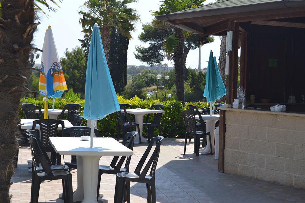 Alba Azzurra - Cdshotels Torre dell'Orso Dış mekan fotoğraf