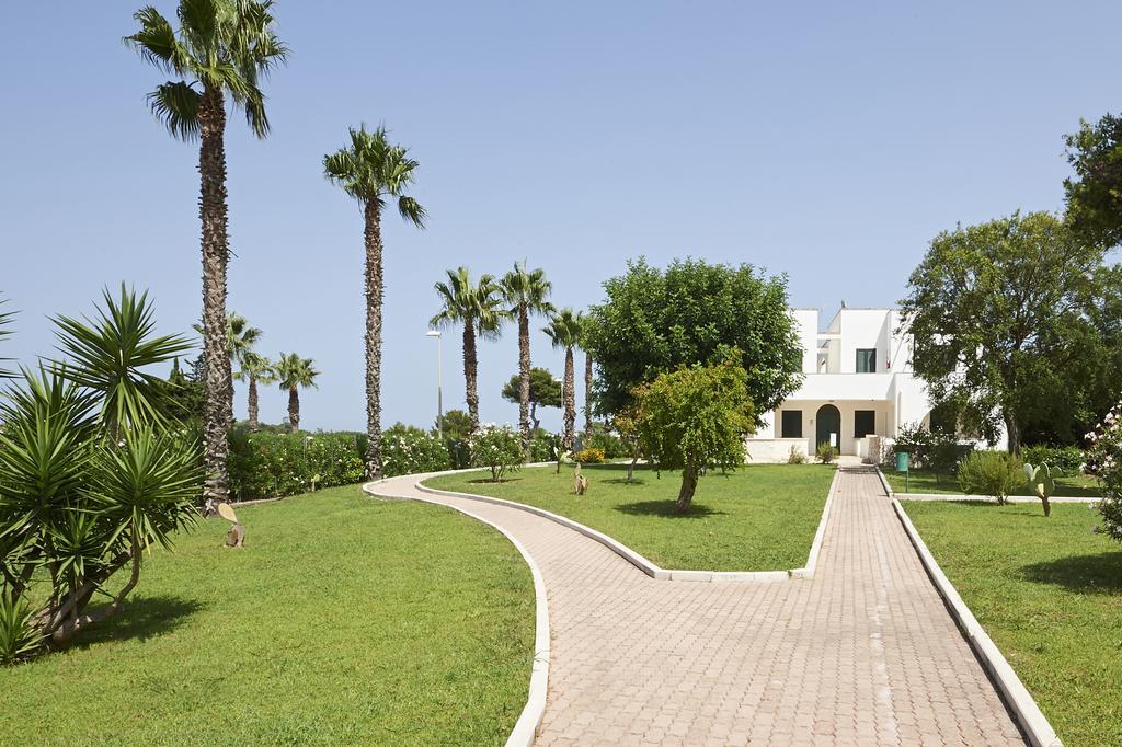 Alba Azzurra - Cdshotels Torre dell'Orso Dış mekan fotoğraf